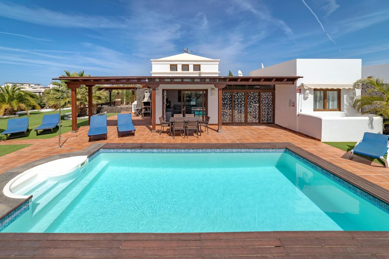 Villa Alegria Плая Бланка Екстериор снимка